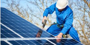 Installation Maintenance Panneaux Solaires Photovoltaïques à Vollore-Montagne